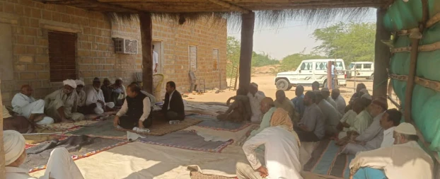 जैसलमेर बस दुर्घटना के पीड़ित परिवारों से मिले तालेपा