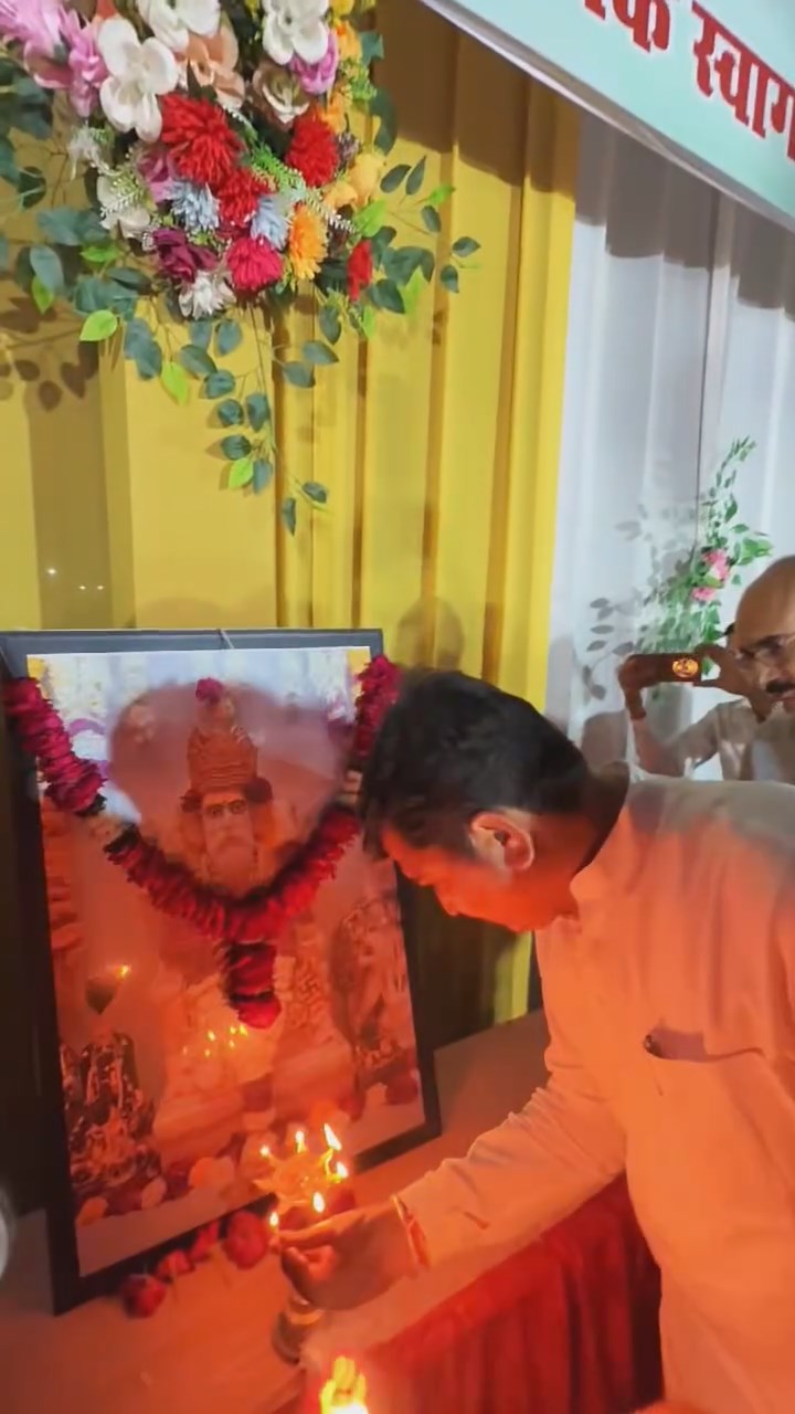 सुथार समाज की क्रिकेट प्रतियोगिता का शानदार उद्घाटन