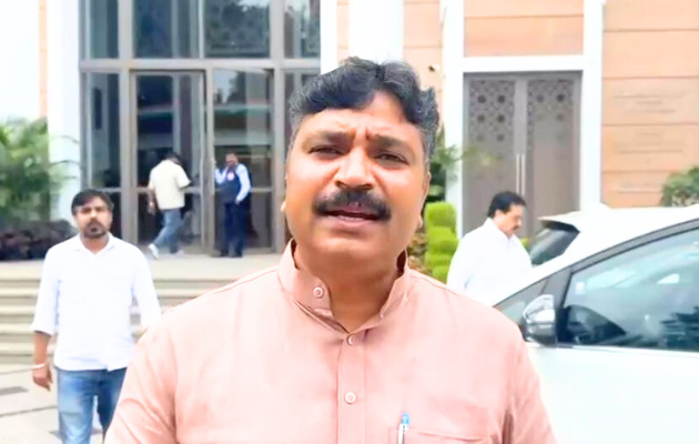 एसएमएस अस्पताल में आग को लेकर जूली का भाजपा पर आरोप