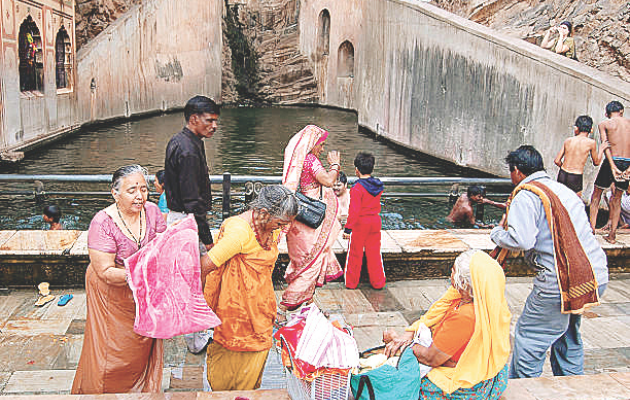 कार्तिक माह की शुरुआत और प्रमुख त्योहारों की जानकारी
