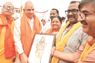 भगवान परशुराम की प्रतिमा का अनावरण, महंत कैलाश शर्मा ने दी प्रेरणा
