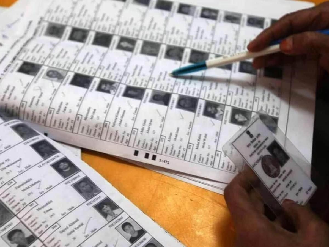 पालघर में मतदाता सूची में महिला का नाम छह बार दर्ज पालघर में मतदाता सूची में महिला का नाम छह बार दर्ज