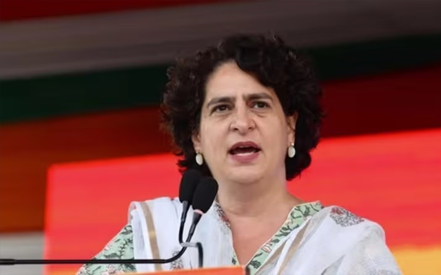 महिलाओं की सामूहिक शक्ति का राजनीतिक उपयोग जरूरी: प्रियंका