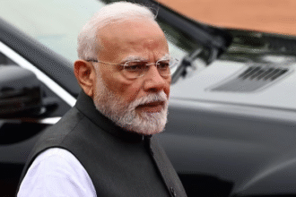 प्रो. विजय मल्होत्रा का राजनीति में योगदान अद्वितीय है प्रो. विजय मल्होत्रा का राजनीति में योगदान अद्वितीय है