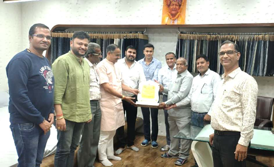 भीलवाड़ा में माहेश्वरी सभा ने सोडाणी परिवार को सम्मानित किया