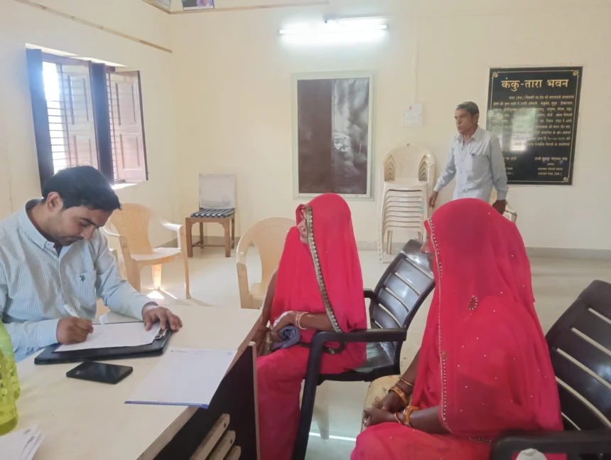 रेवदर में निःशुल्क जोड़ रोग जागरूकता शिविर का आयोजन