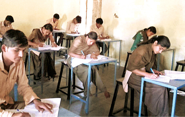 शिक्षक सम्मेलन और परीक्षाओं की तिथियों में टकराव