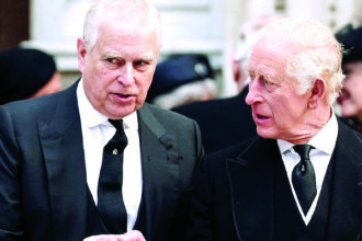 किंग चार्ल्स ने प्रिंस एंड्रयू के खिलाफ कड़े कदम उठाए