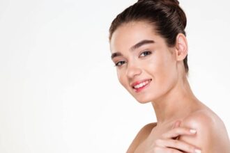 इन चीजों से स्किन और बालों को हो सकता है नुकसान