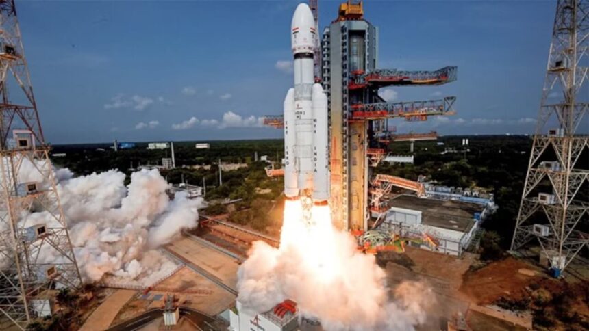 ISRO ने CMS-03 सैटेलाइट लॉन्च किया, भारतीय सेना की ताकत में होगी वृद्धि