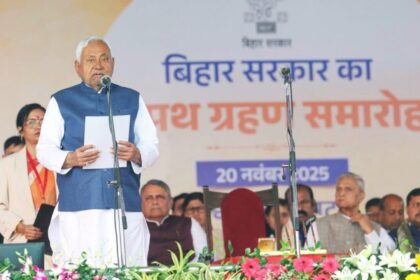 नीतीश कुमार ने 10वीं बार बिहार के मुख्यमंत्री के रूप में शपथ ली