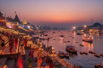 देव दीपावली 2025 पर घर में दीप जलाने के स्थान