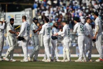कोलकाता टेस्ट में भारत को मिली शर्मनाक हार, बल्लेबाज रहे असफल