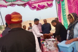 जैसलमेर में ग्राम पंचायत सिपला के सेवा शिविर का निरीक्षण