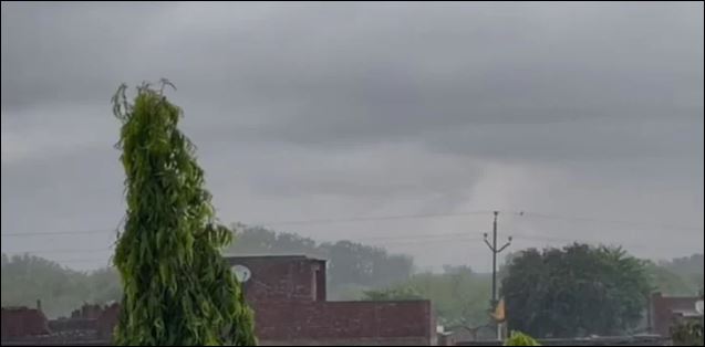 राजस्थान के 12 जिलों में मौसम में बदलाव आया