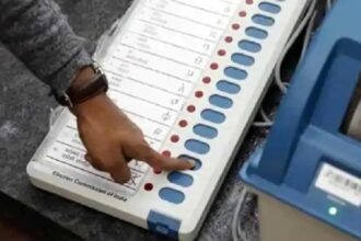 देश के छह राज्यों और एक केंद्रशासित प्रदेश में मतदान की प्रक्रिया शुरू