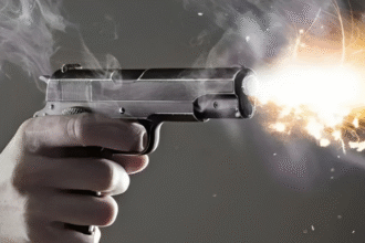 रूपवास में ज्वेलर पर बदमाशों ने की फायरिंग, राहगीर घायल