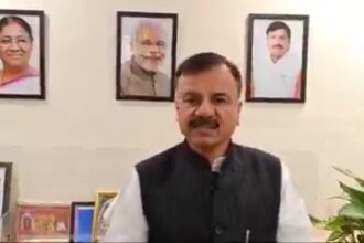 शिक्षकों की समस्याओं के समाधान के लिए शिविर आयोजित होंगे